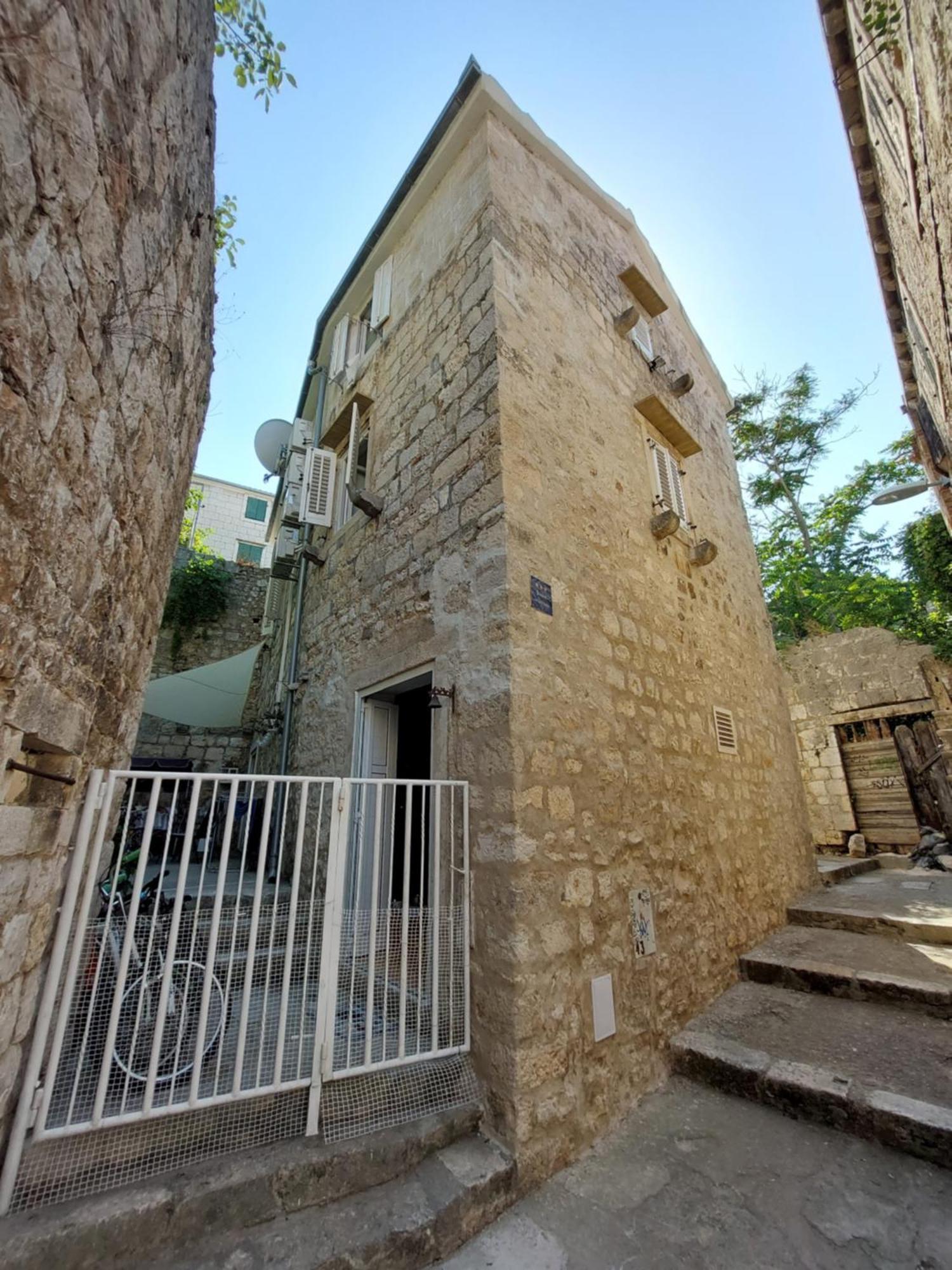 Apartment In Vis Historic Center - Mikula, Ljubica, Toma エクステリア 写真