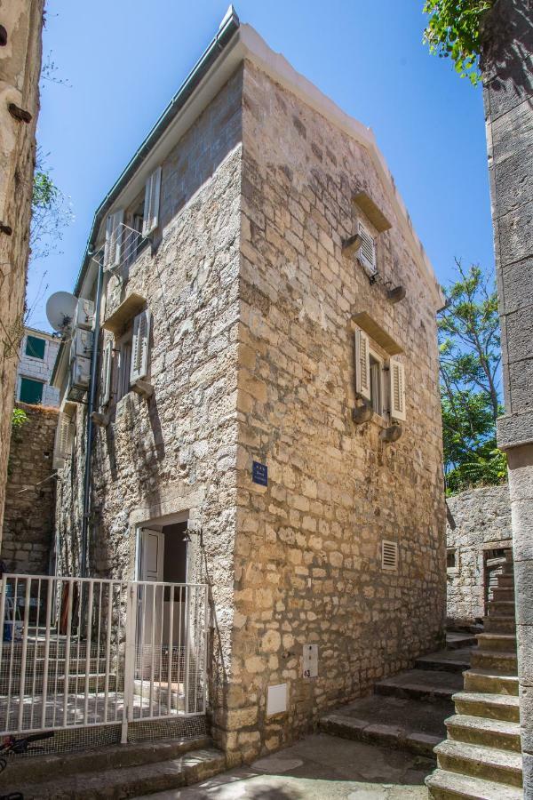 Apartment In Vis Historic Center - Mikula, Ljubica, Toma エクステリア 写真