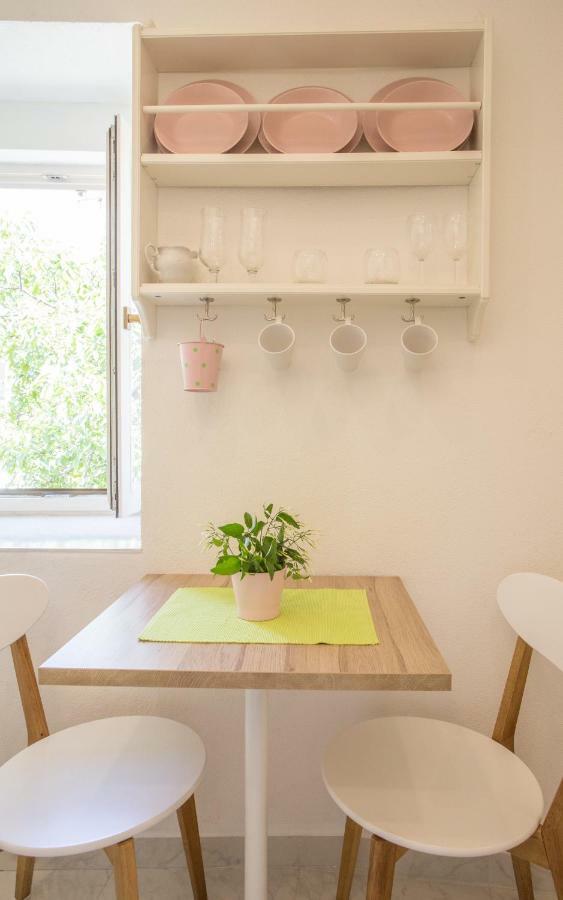 Apartment In Vis Historic Center - Mikula, Ljubica, Toma エクステリア 写真